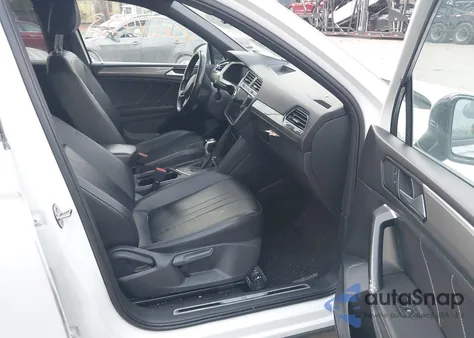 2022 Volkswagen Tiguan 2.0T Se R-Line Black from USA, damaged, VIN 3VVCB7AX8NM115883